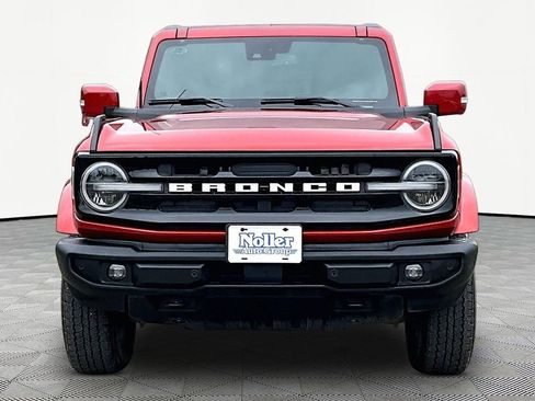 Certified 2024 Ford Bronco Outer Banks AWD/4WD image 3