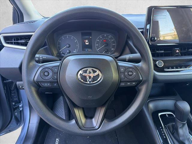 Used 2025 Toyota Corolla LE FWD image 15