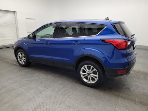 Used 2019 Ford Escape SE image 3