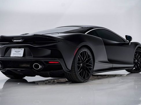 Used 2023 McLaren GT RWD image 11