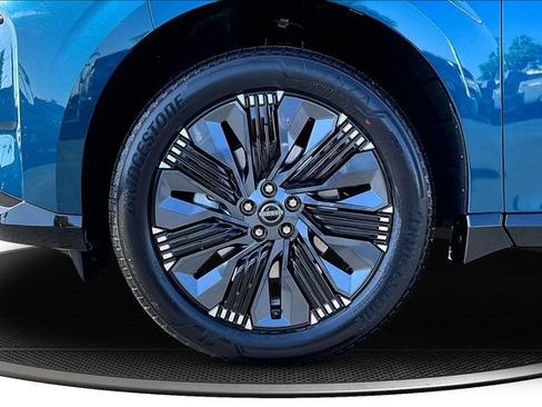 New 2026 Nissan Murano Platinum image 13