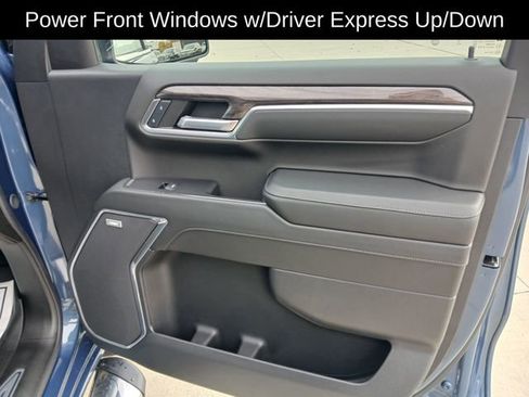 Used 2024 Chevrolet Silverado 1500 LTZ w/ LTZ Convenience Package II image 19