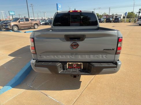 Used 2024 Nissan Frontier Pro-X w/ Technology Package image 22