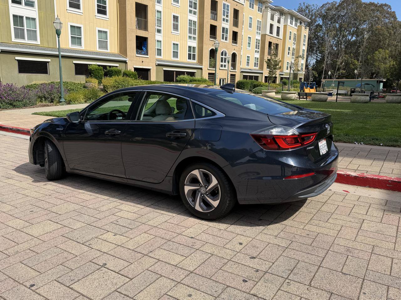 Used 2019 Honda Insight EX image 5