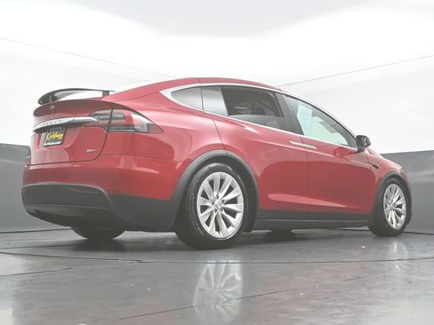 Used 2016 Tesla Model X 90D AWD/4WD image 39