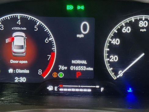 Used 2023 Honda Civic Sport image 19