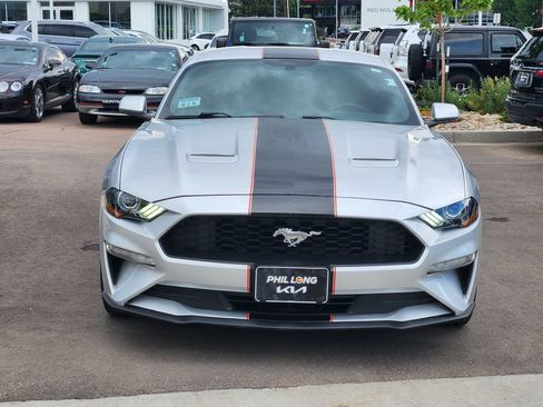 Used 2019 Ford Mustang Coupe w/ Equipment Group 101A RWD image 2