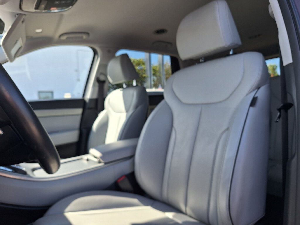Used 2025 Hyundai Palisade SEL FWD image 25