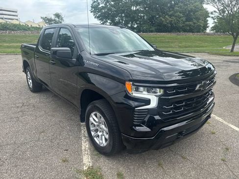 Used 2026 Chevrolet Silverado 1500 RST AWD/4WD image 2