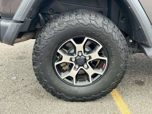 Used 2018 Jeep Wrangler Unlimited Rubicon AWD/4WD image 11