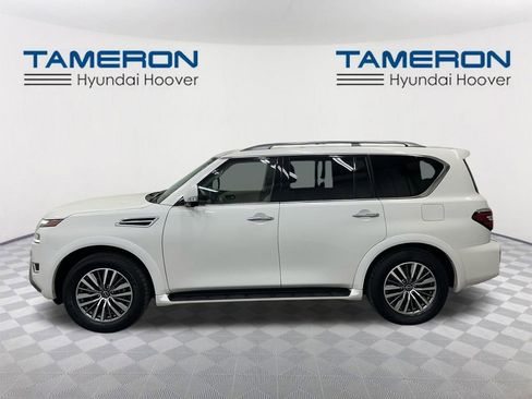 Used 2023 Nissan Armada SL RWD image 2