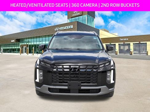 Used 2025 Hyundai Palisade SEL FWD image 2