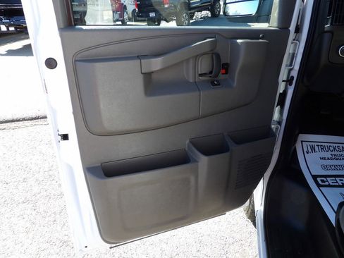 Used 2020 Chevrolet Express 2500 w/ Safety Package image 14