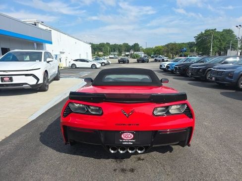 Used 2016 Chevrolet Corvette Z06 w/ 3LZ Preferred Equipment Group RWD image 8