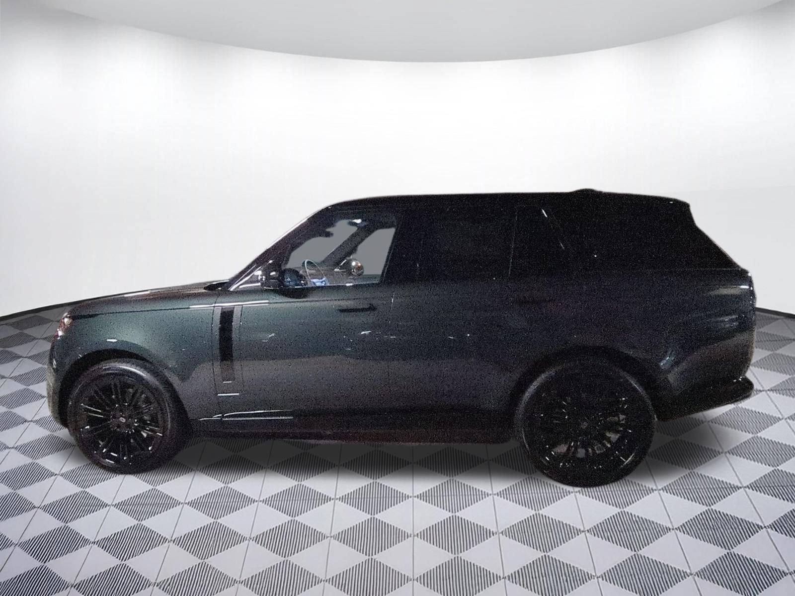 New 2027 Land Rover Range Rover SE AWD/4WD image 2