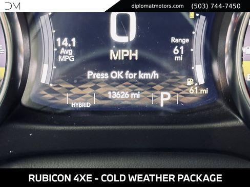 Used 2023 Jeep Wrangler Unlimited Rubicon 4xe w/ Cold Weather Group AWD/4WD image 29