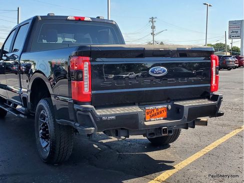 Used 2023 Ford F250 XL w/ STX Appearance Package image 13