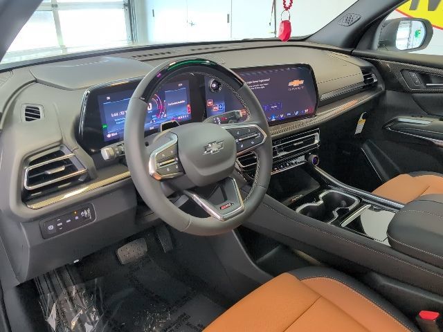 New 2027 Chevrolet Traverse Z71 w/ Enhanced Driving Package AWD/4WD image 12