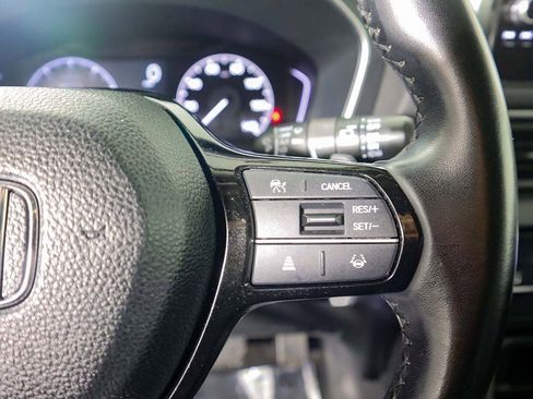 Used 2023 Honda Pilot EX-L image 42