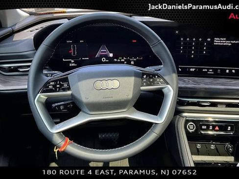 Used 2025 Audi Q5 Premium AWD/4WD image 5