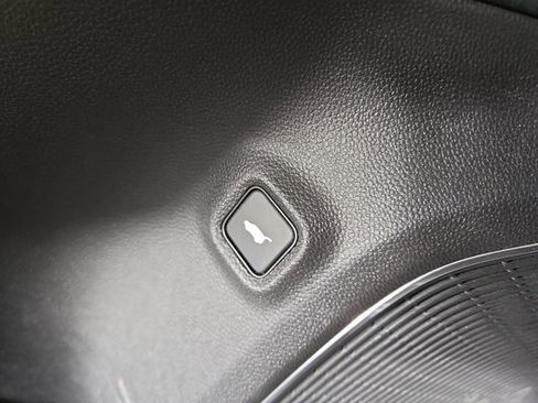 Used 2024 Acura MDX SH-AWD image 30