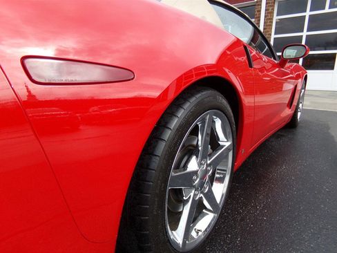 Used 2006 Chevrolet Corvette Convertible image 10