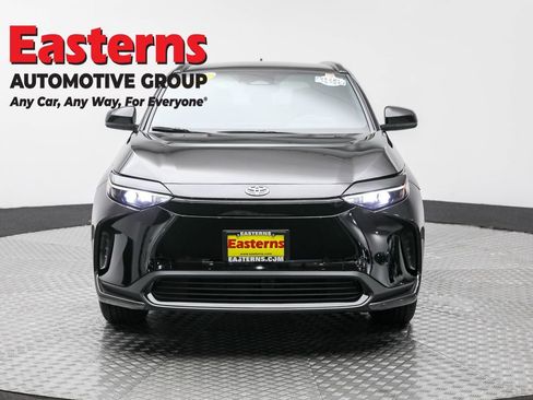 Used 2023 Toyota bZ4X XLE w/ Weather Package image 2