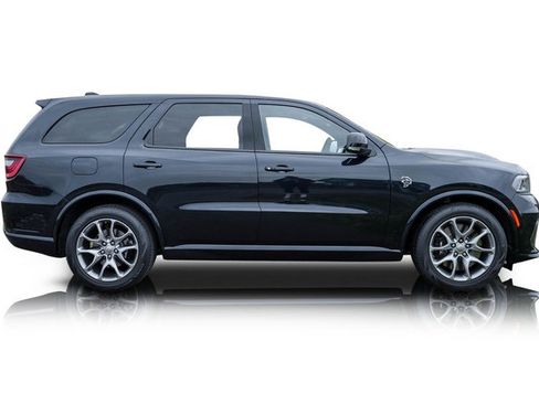 Used 2025 Dodge Durango SRT Hellcat image 2