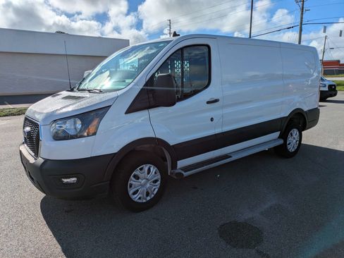 Used 2025 Ford Transit 250 Low Roof w/ Exterior Upgrade Package RWD image 8