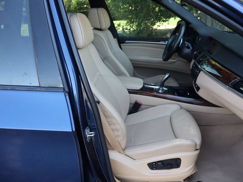Used 2013 BMW X5 xDrive50i AWD/4WD image 23