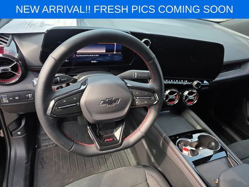Used 2025 Chevrolet Blazer EV RS AWD/4WD image 10