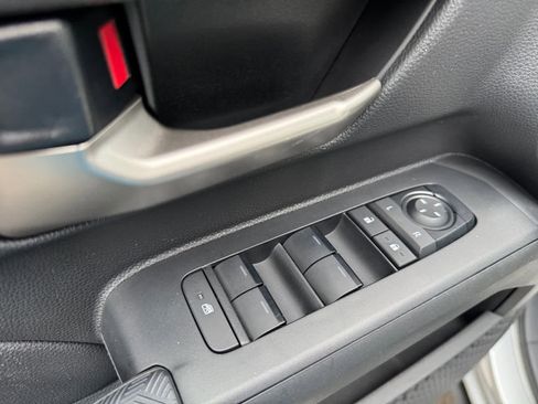 Used 2024 Toyota Tacoma TRD Sport image 16