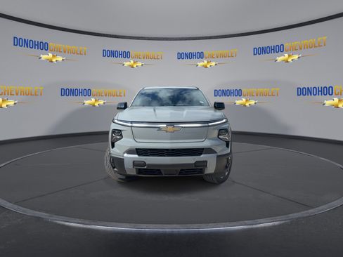 New 2026 Chevrolet Silverado EV LT w/ Premium Package image 6