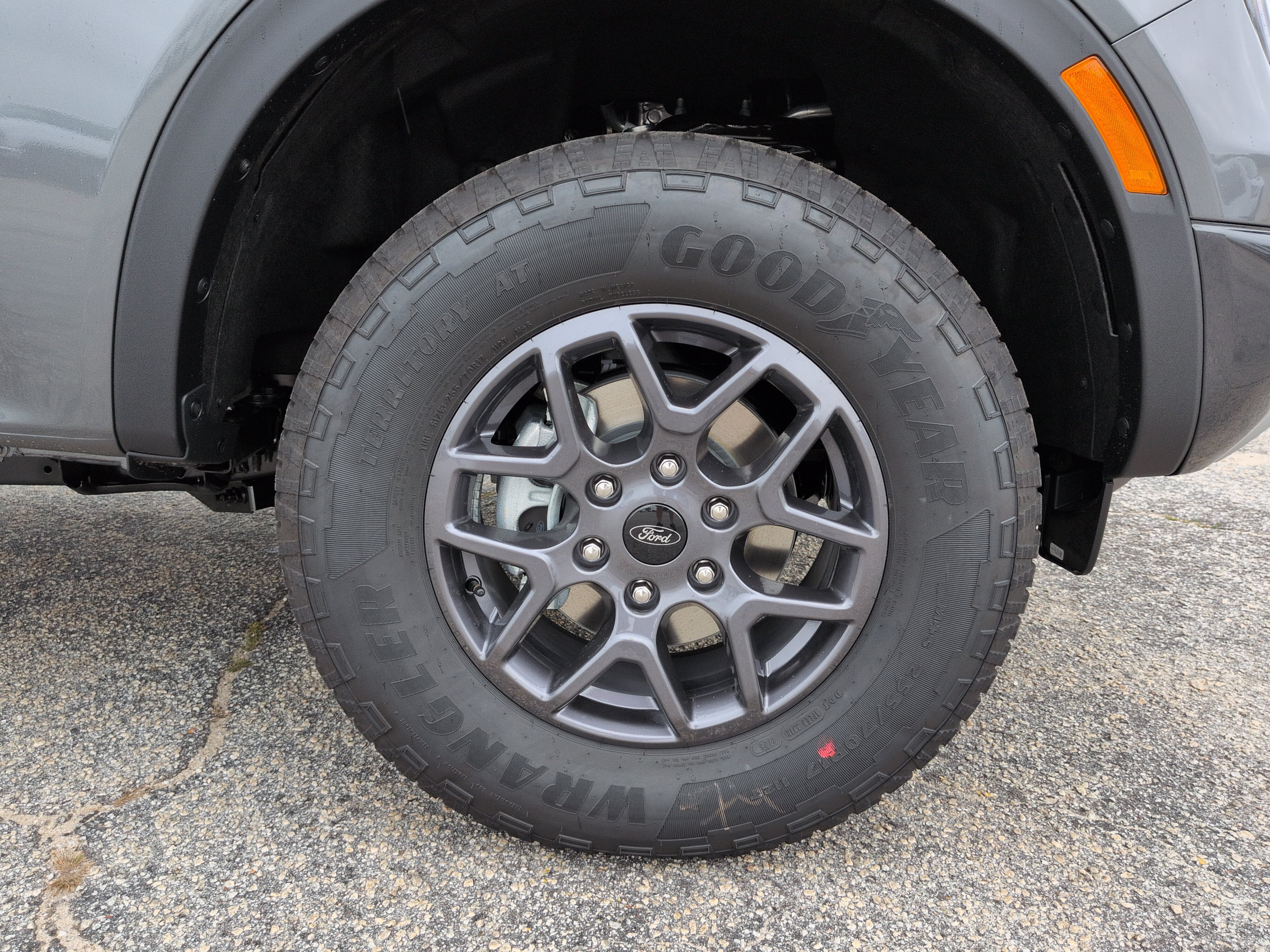 New 2026 Ford Ranger XLT w/ FX4 Off-Road Package AWD/4WD image 9