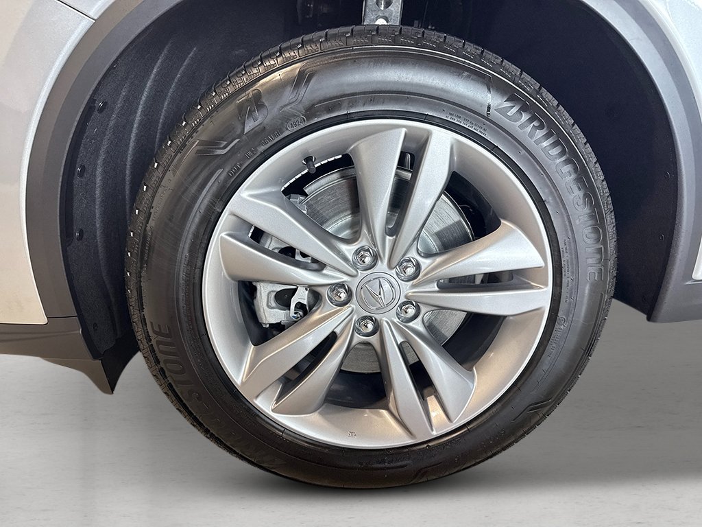 Used 2026 Acura MDX SH-AWD image 14