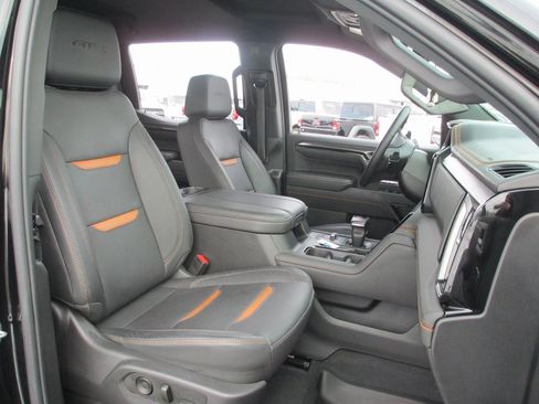 Certified 2024 GMC Sierra 1500 AT4 w/ Technology Package image 20