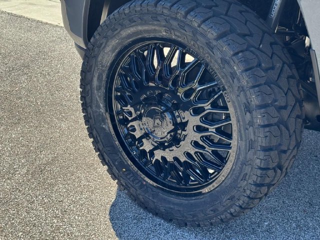 New 2027 RAM 3500 Big Horn AWD/4WD image 10