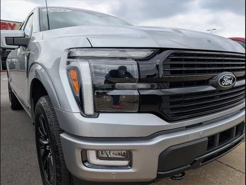 Used 2024 Ford F150 Platinum image 28