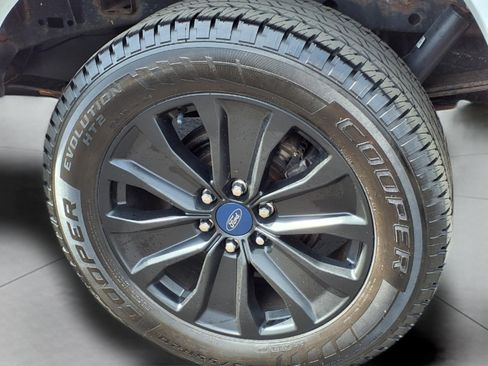 Used 2019 Ford F150 XLT w/ Equipment Group 302A Luxury AWD/4WD image 8