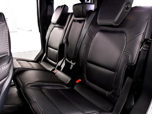 New 2025 Ford Bronco Big Bend w/ Black Diamond Package image 29