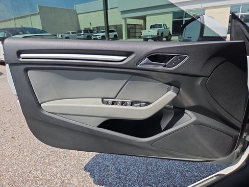 Used 2018 Audi A3 2.0T Premium w/ Convenience Package FWD image 16
