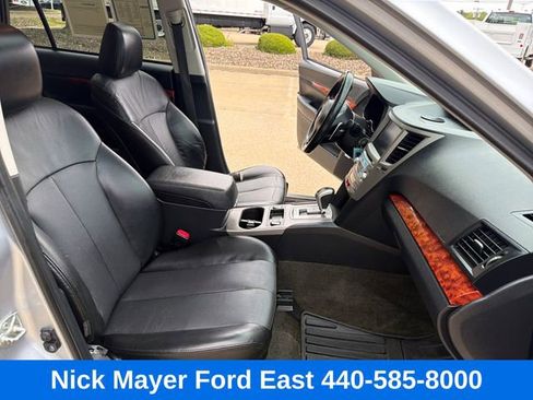 Used 2012 Subaru Outback 3.6R Limited AWD/4WD image 25