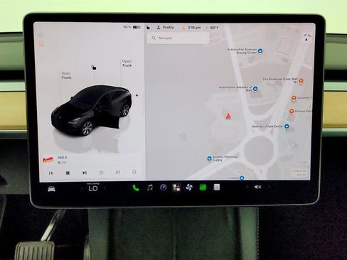 Used 2023 Tesla Model Y Long Range AWD/4WD image 18