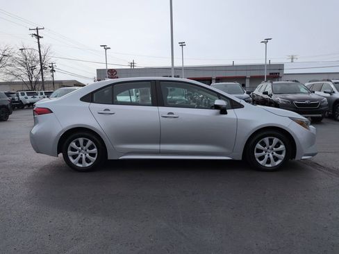 Certified 2024 Toyota Corolla LE image 6