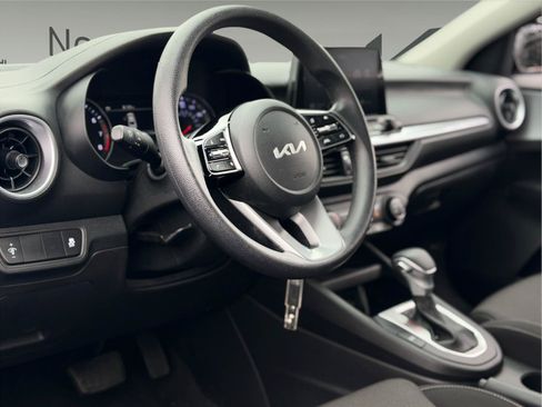 Used 2024 Kia Forte LXS FWD image 15