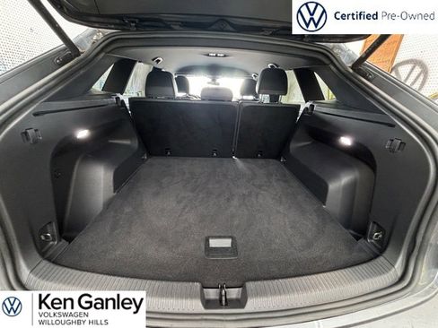 Used 2024 Volkswagen Atlas Cross Sport SE AWD/4WD image 24