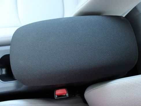 New 2026 Toyota Corolla Cross L AWD/4WD image 40