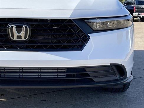 New 2025 Honda Accord LX image 7