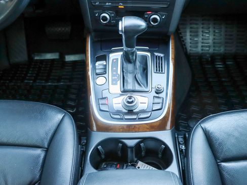 Used 2016 Audi Q5 2.0T Premium Plus w/ Technology Package image 27