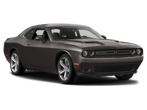 Used 2018 Dodge Challenger R/T w/ Blacktop Package image 9